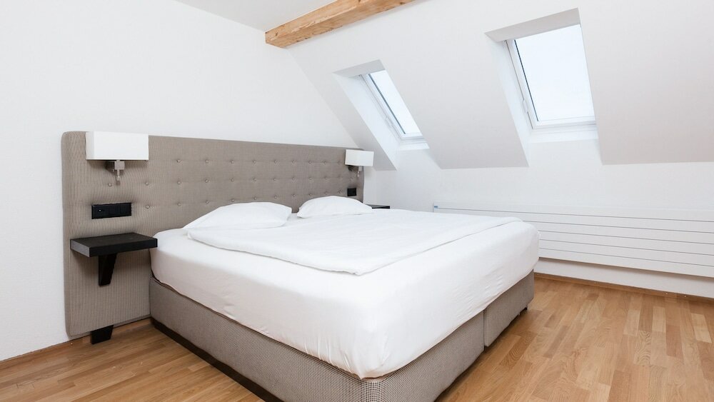 Фото Swiss Star Longstreet