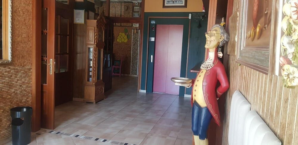 Фото Os Pazos Hotel