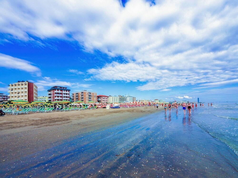 Фото Hotel Colorado Cesenatico