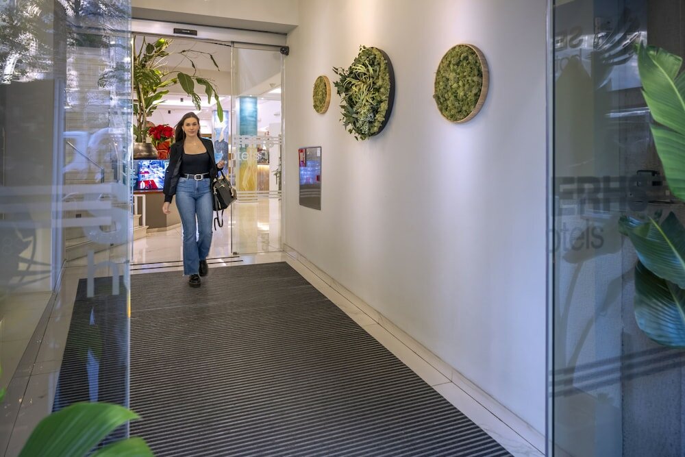 Фото Hotel Serhs Rivoli Rambla