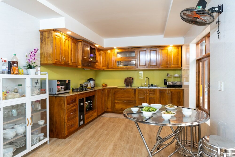 Фото Little Garden Bungalow