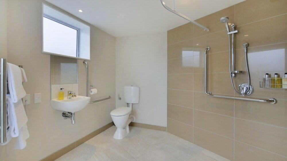 Фото Cashel Court Motel