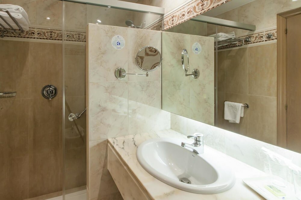 Фото Hotel Albret