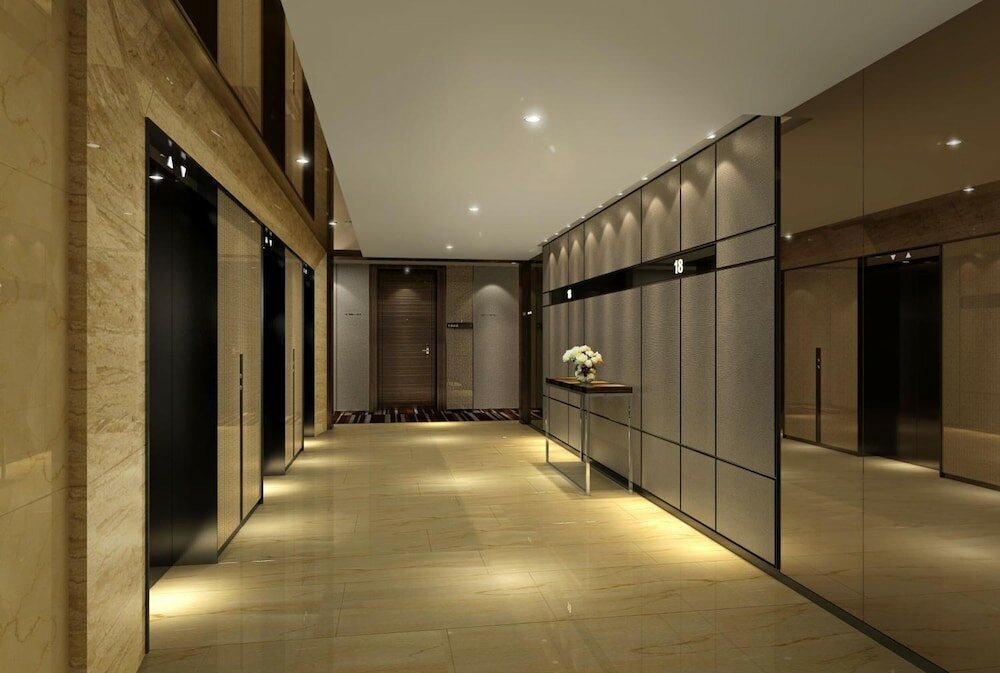 Фото Silin Residence Poly World Trading Center