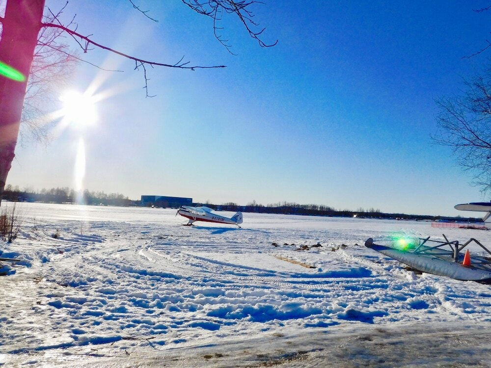 Фото Americas Best Value Inn & Suites Anchorage Airport