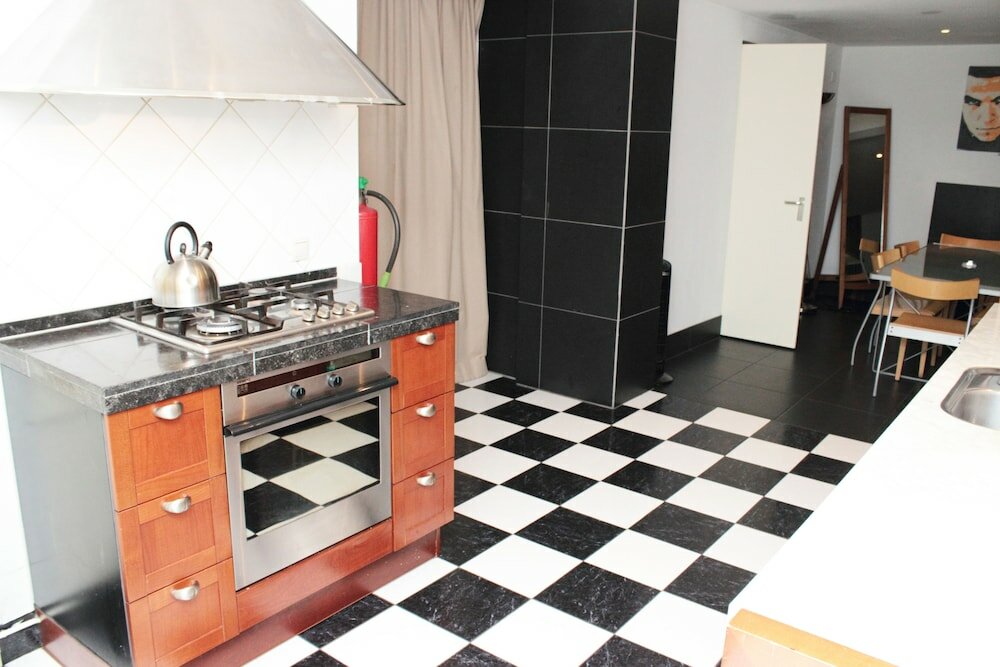 Фото Amsterdam Nieuwmarkt Center Apartments