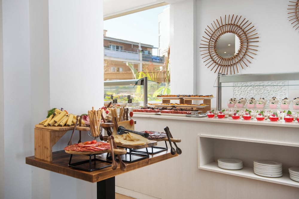 Фото Hotel Atolon