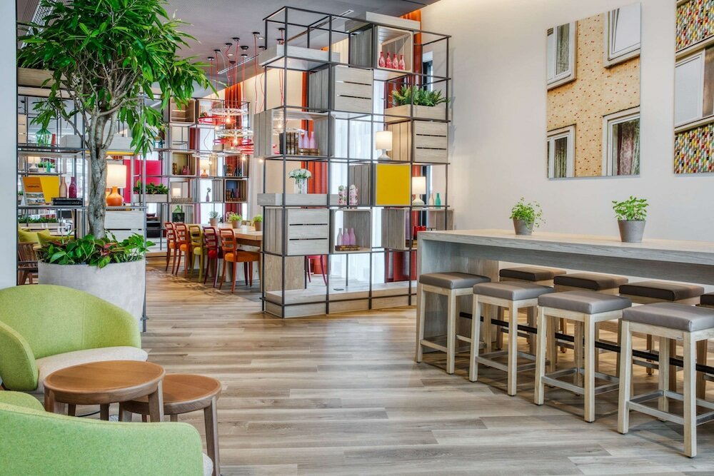 Фото IntercityHotel Hannover Hauptbahnhof Ost