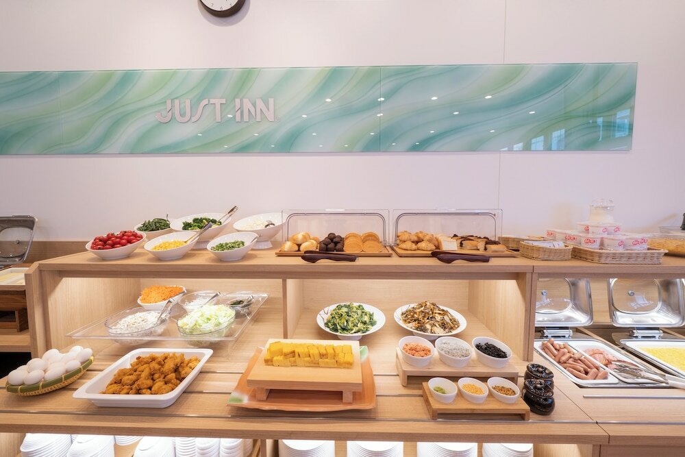 Фото Just Inn Premium Toyohashi Station Shinkansen Guchi