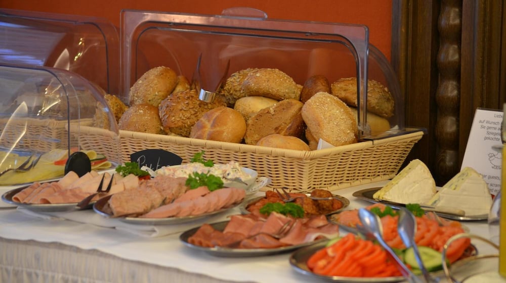 Фото Hotel Franziskaner