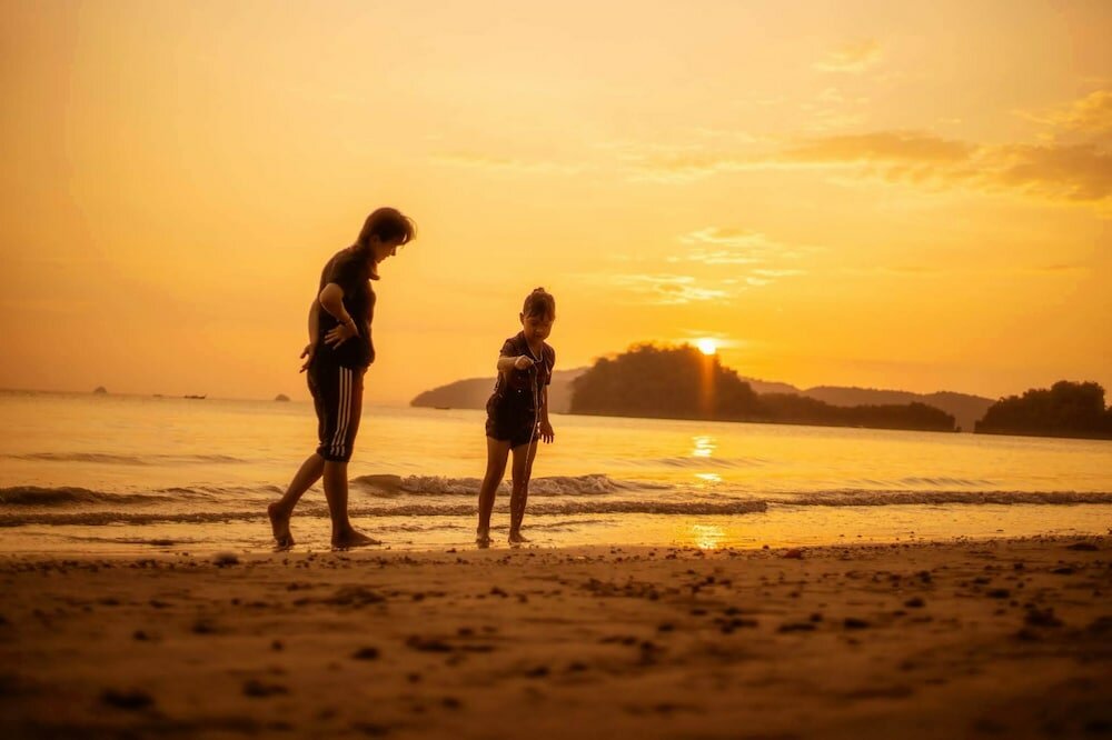 Фото Ayodhaya Palace Beach Resort Krabi