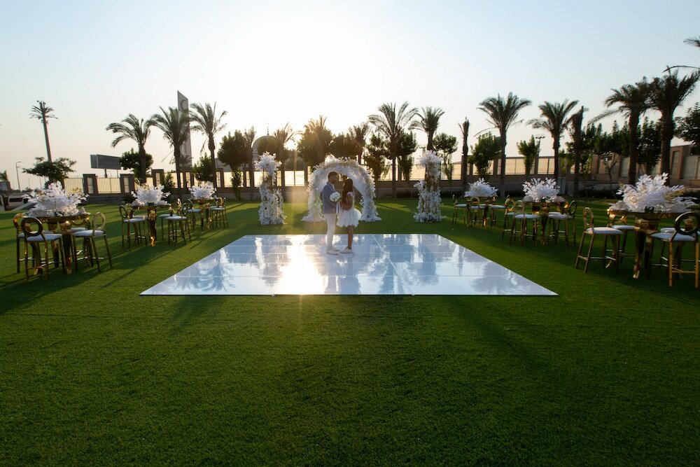 Фото Triumph Luxury Hotel