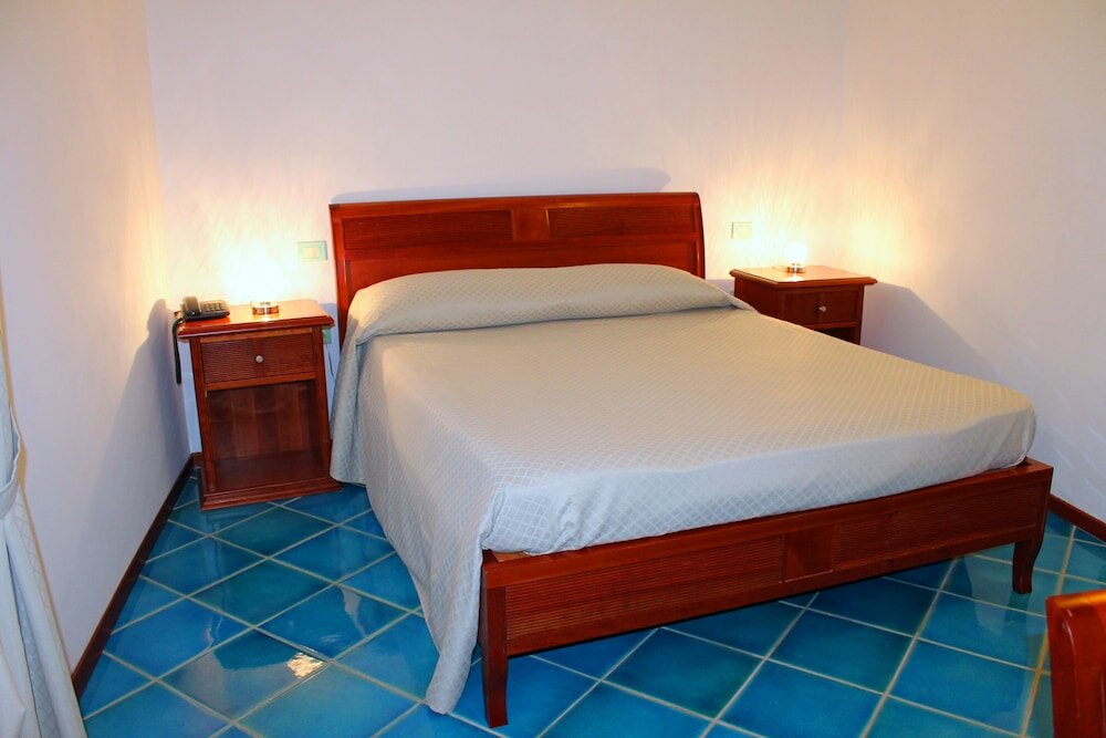 Фото Hotel Pisacane