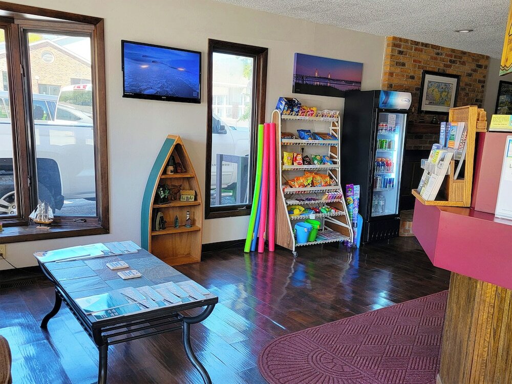 Фото Bavarian Haus Lakefront Inn