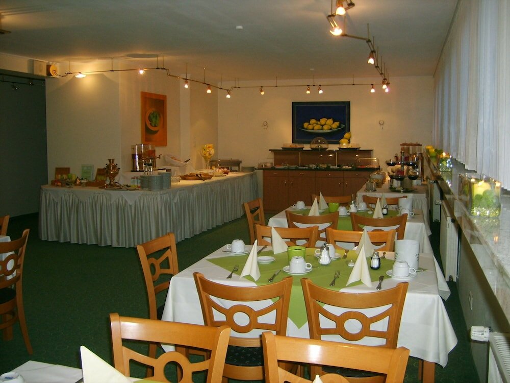 Фото City Hotel Deutsches Haus