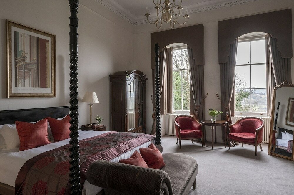 Фото Bailbrook House Hand Picked