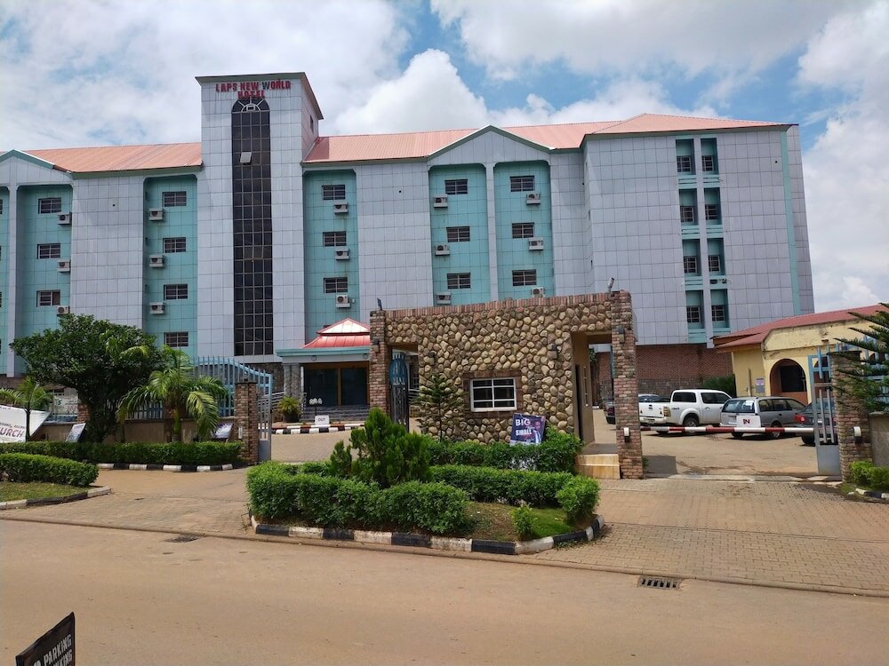 Фото отеля 1