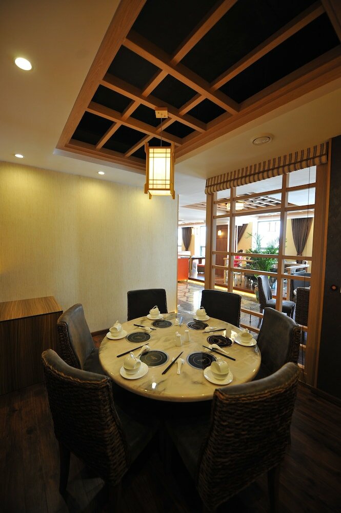 Фото Royal Mountain Hotel