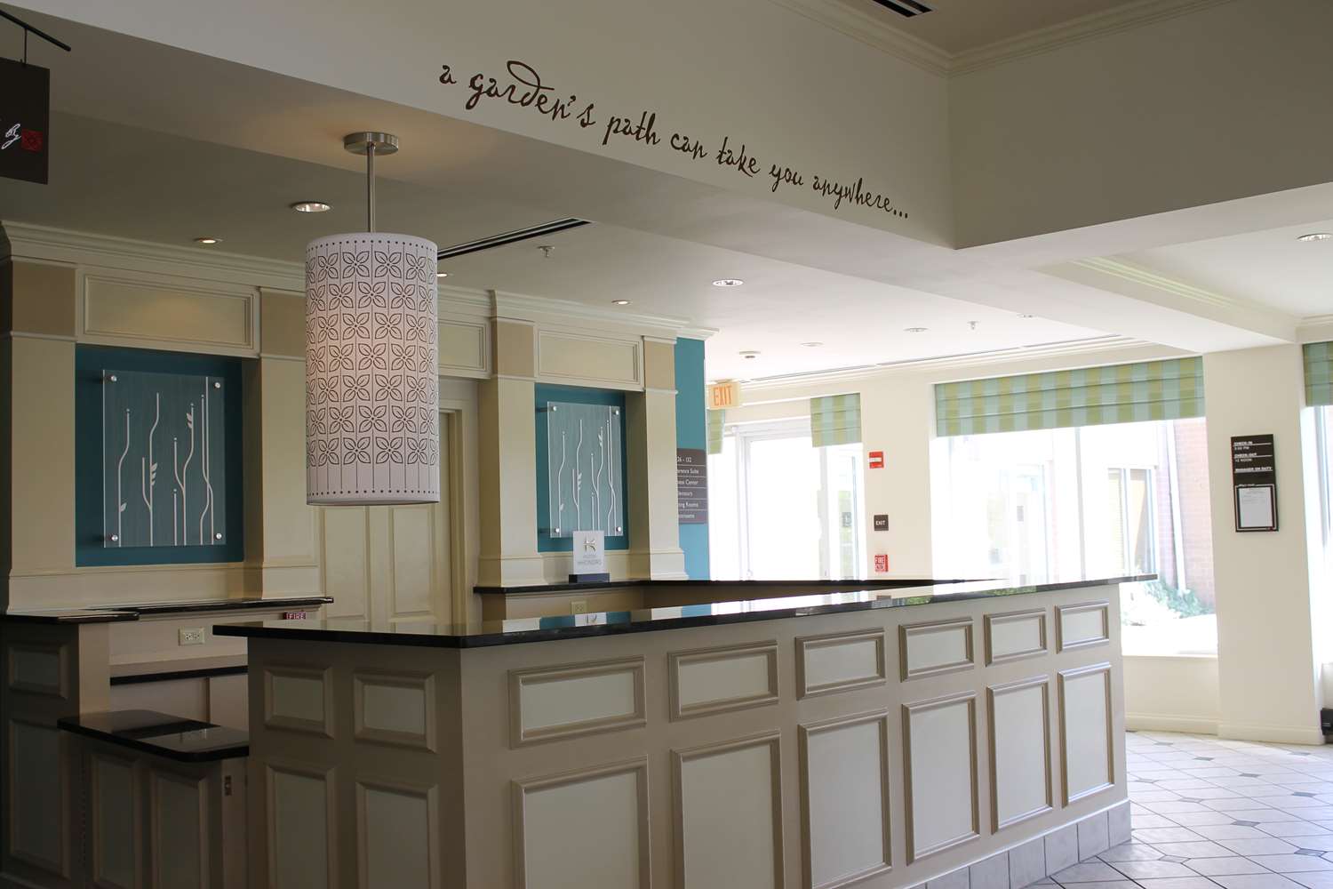 Фото Hilton Garden Inn Addison