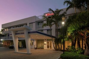 Гостиница Hilton Garden Inn Miami Brickell South