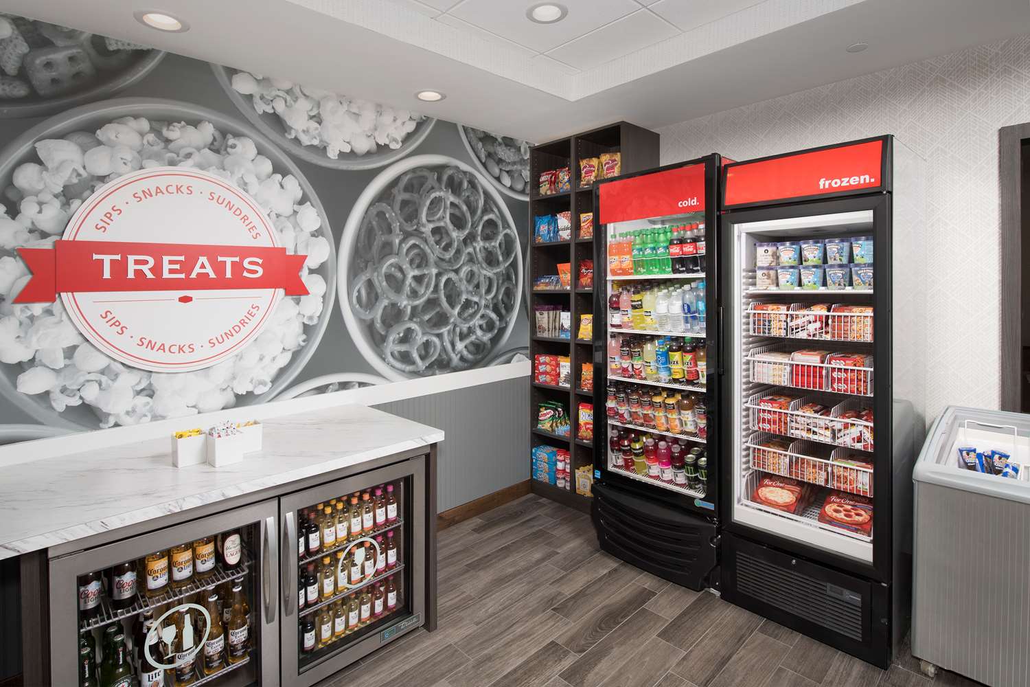 Фото Hampton Inn Miami - Airport East