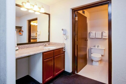 Гостиница Quality Inn Stadium Area в Грин Бэй