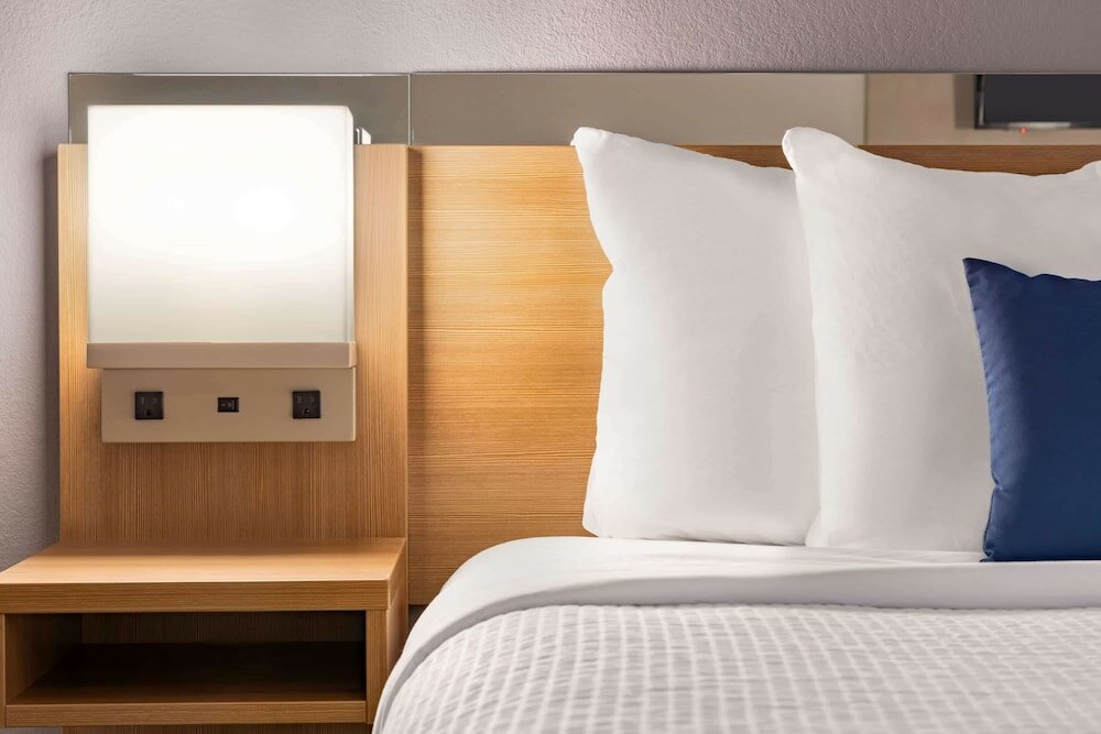 Фото Microtel Inn & Suites by Wyndham Gambrills