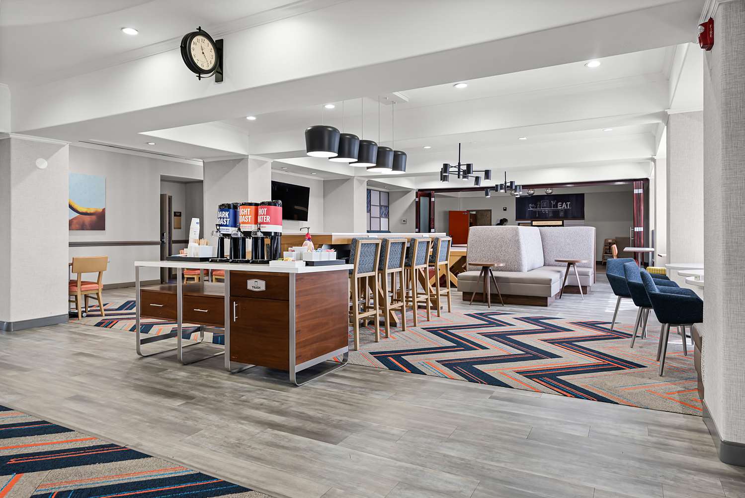 Фото Hampton Inn Seguin