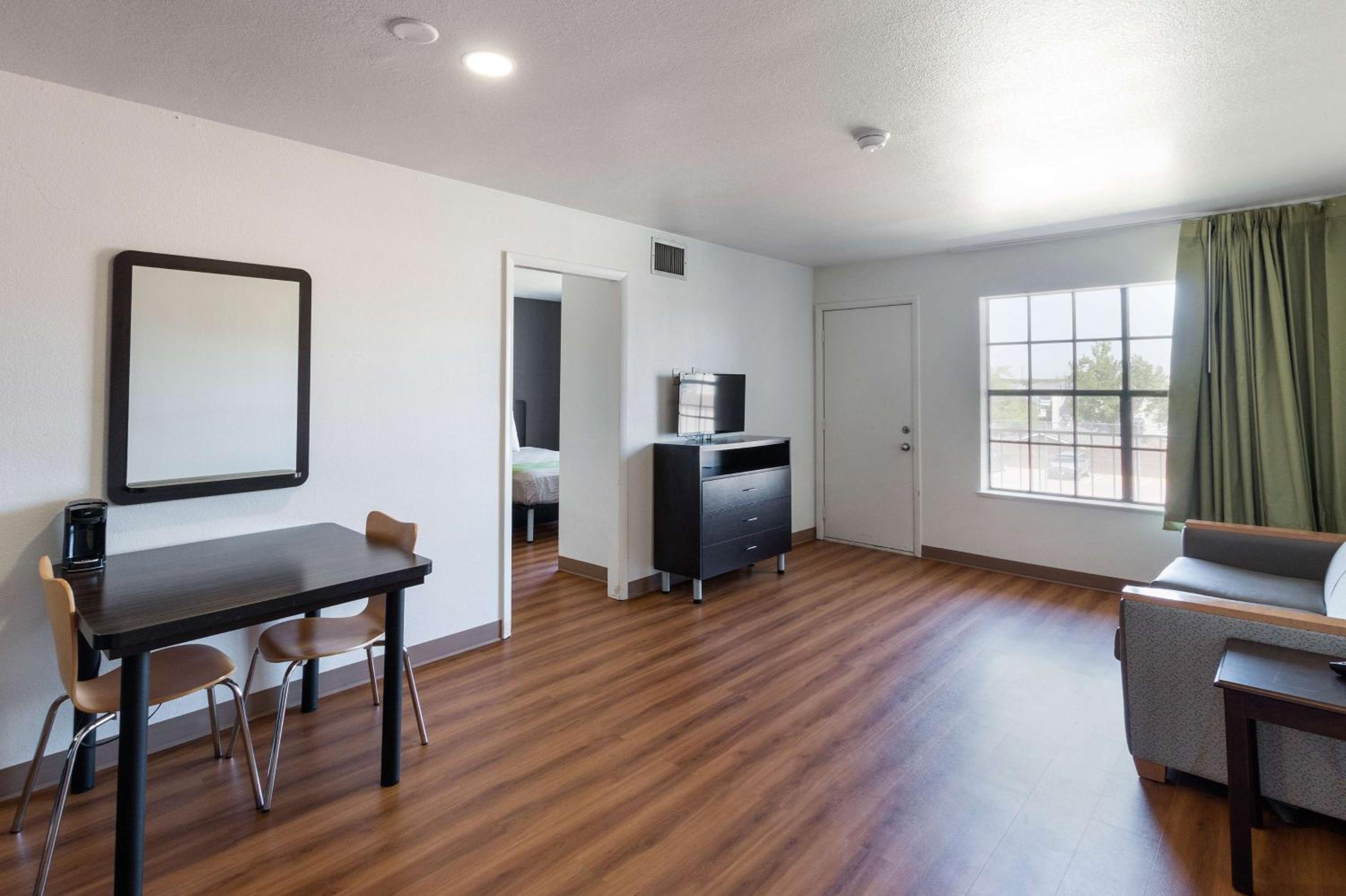 Фото Studio 6 Arlington, Tx