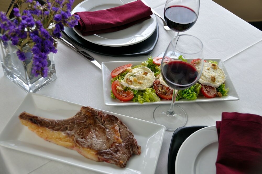 Фото Hotel Puerta del Oriente