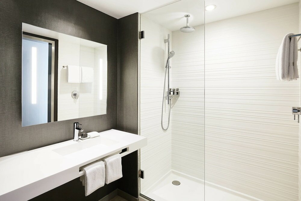 Фото Ac Hotel by Marriott Tampa Airport