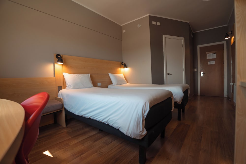 Фото Ibis Puerto Montt