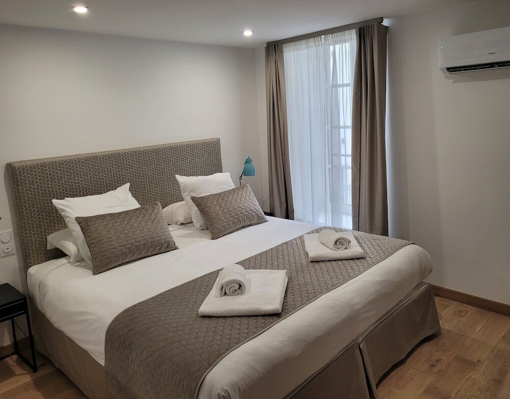 Фото Le Central Boutique Hotel