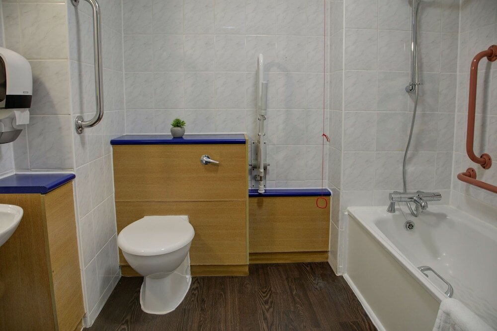 Фото Embassy Newcastle, Sure Hotel Collection by Best Western