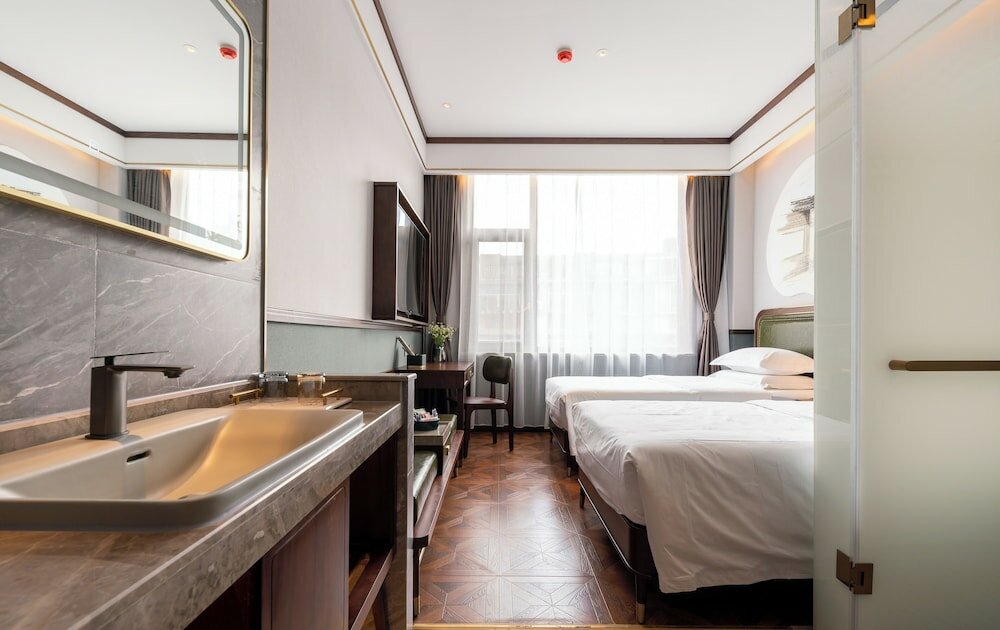 Фото Nostalgia Hotel KuanZhai Alley ChengDu