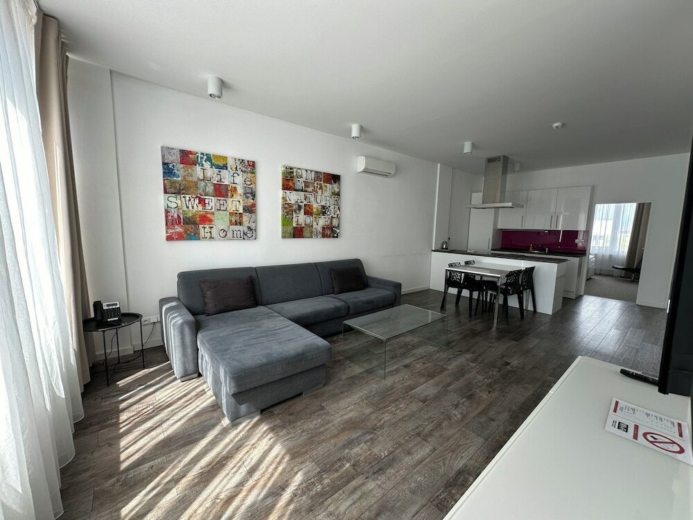 Фото Hotel Kapitol