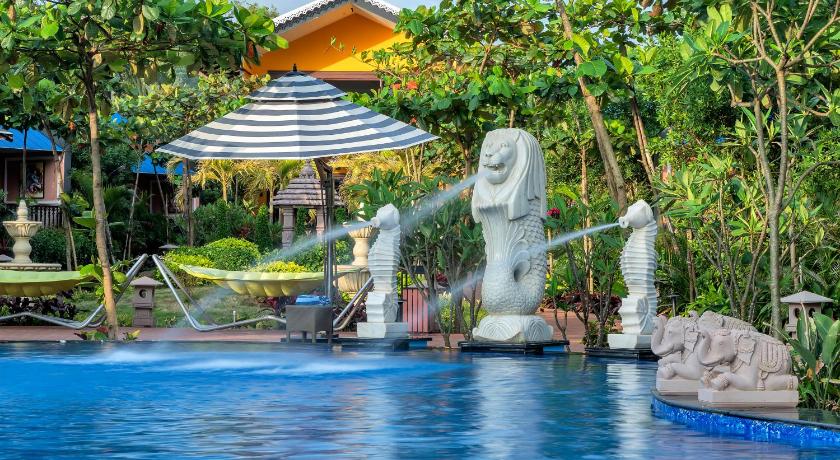 Фото Mayfair On Sea Morjim Beach Goa