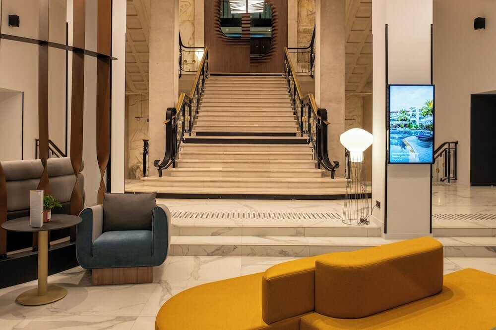 Фото Novotel Rouen Centre Cathédrale