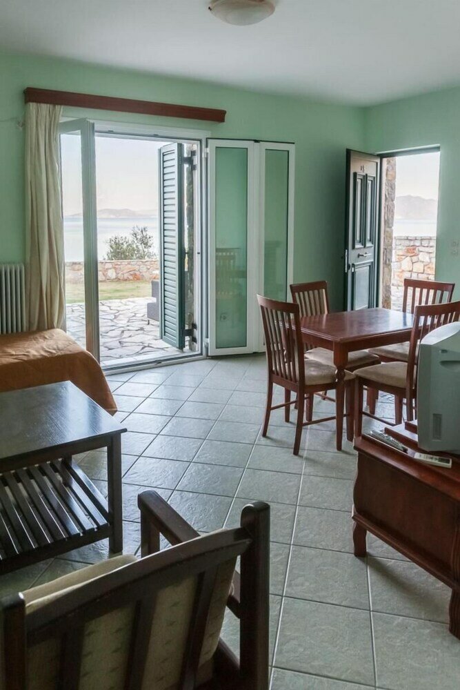 Фото Epidavros Seascape