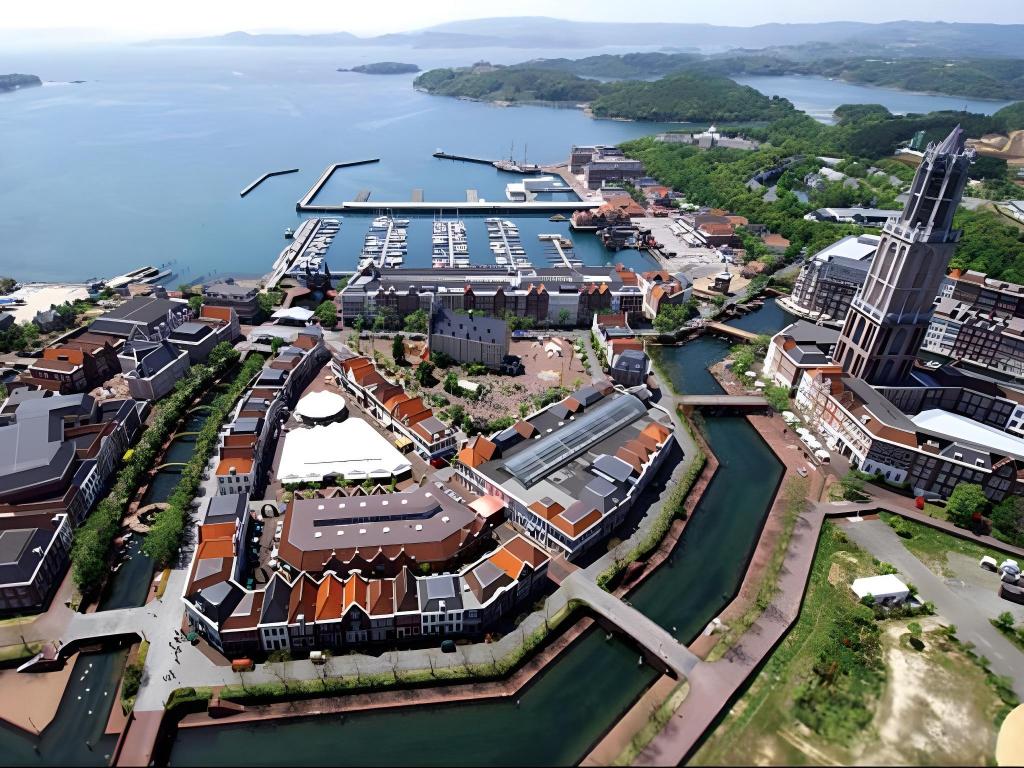 Фото Omura Station Hotel