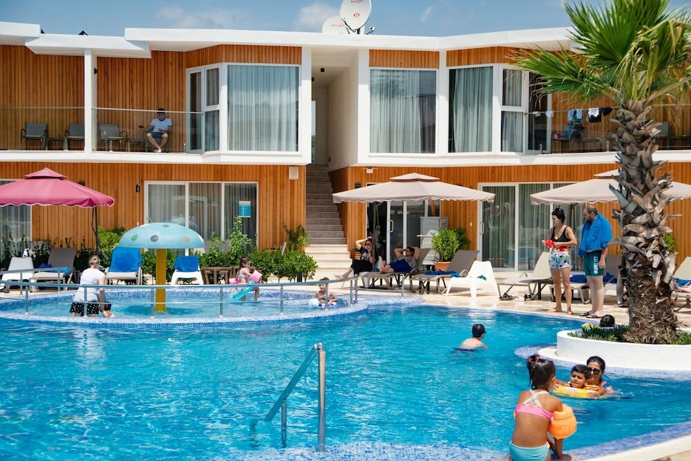 Фото Riva Hill Resort