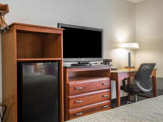 Фото Quality Inn Colchester - Burlington