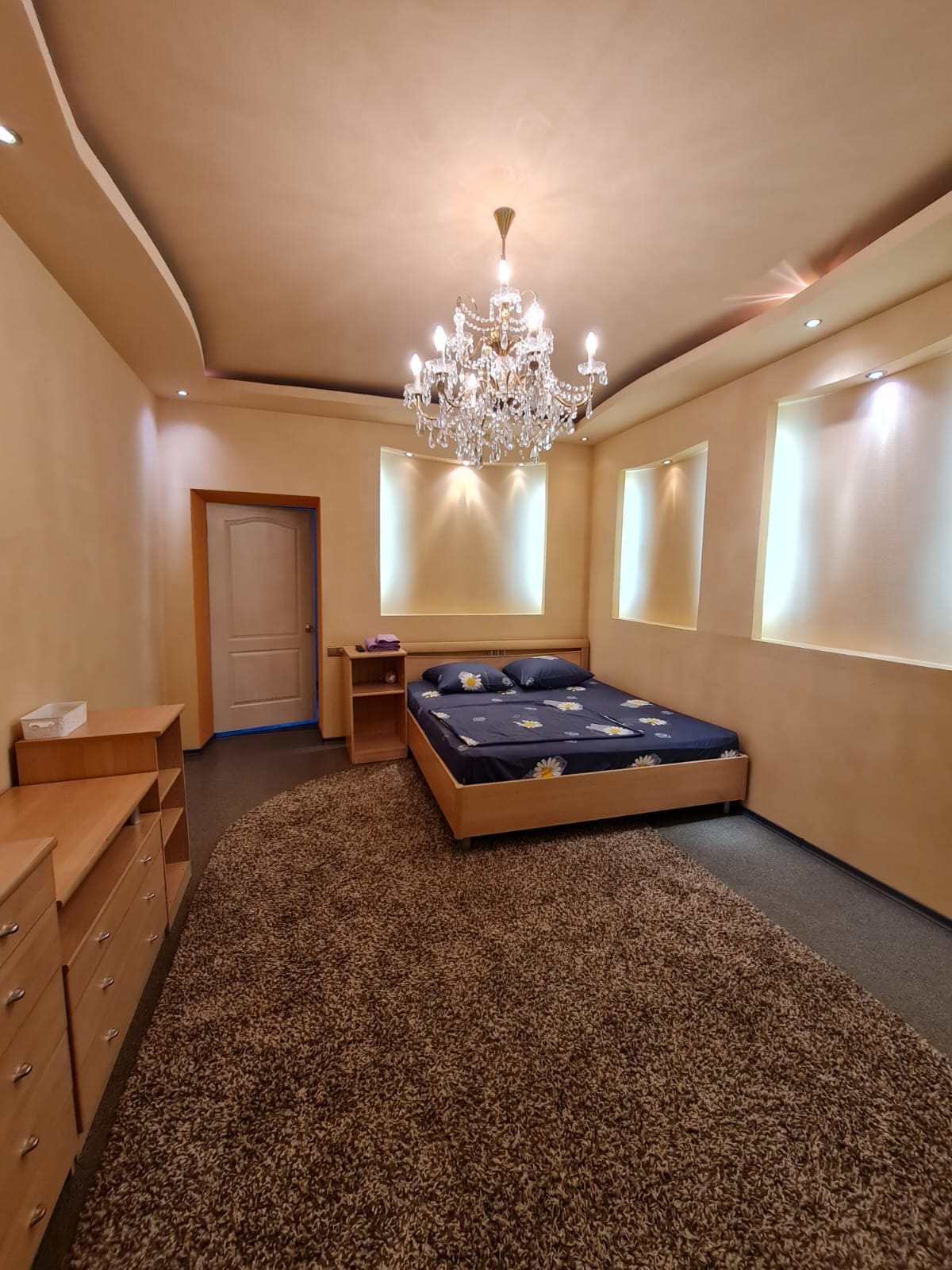 Фото Апартаменты Двухкомнатные в центре Норильска на Московской