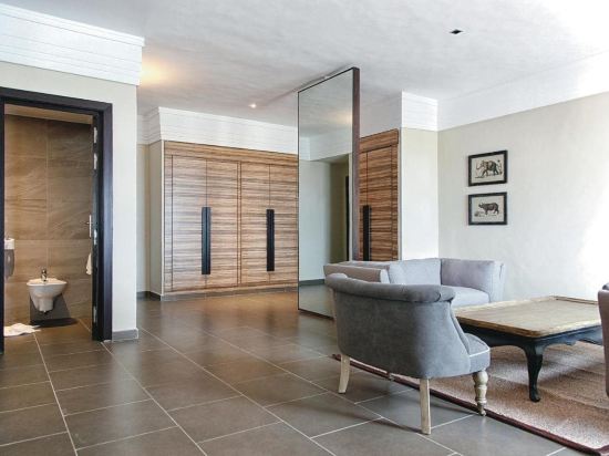 Фото The Classic Hotel Nicosia Handwritten Collection