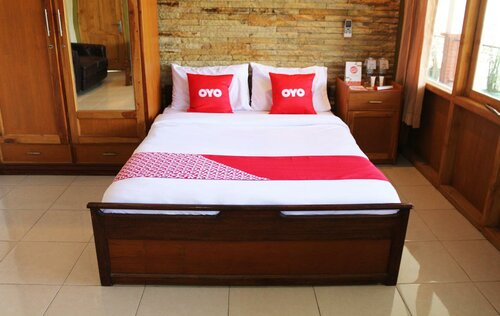 Гостиница Oyo 1722 Villa Ciparay Indah в Гаруте