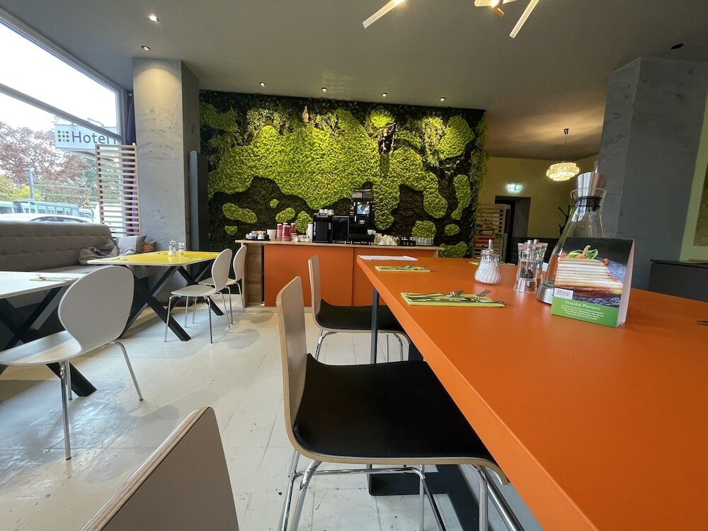 Фото Hotel Mecklenheide Hannover