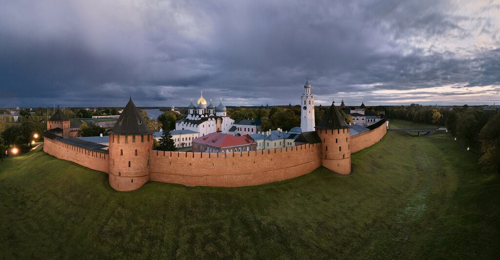 Новгородский кремль 25 новгородский кремль фото