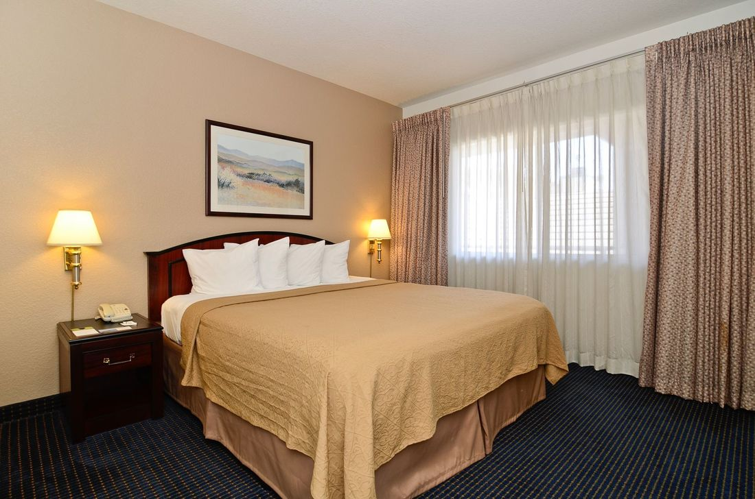 Фото Beachfront Inn and Suites at Dana Point