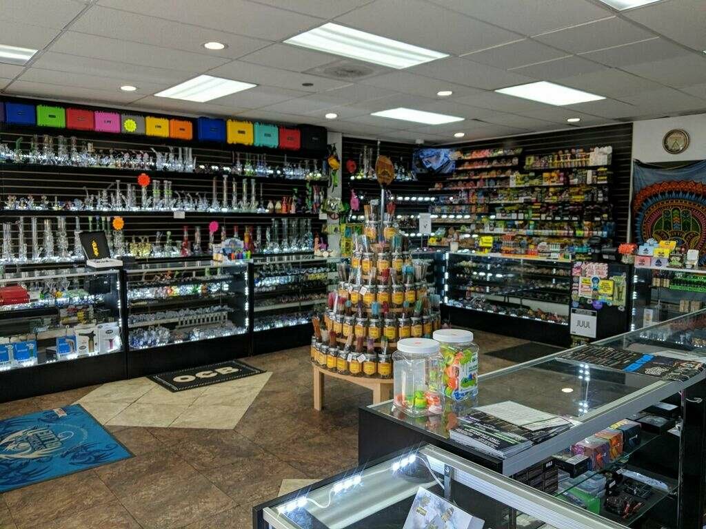 Smoke shop open near me