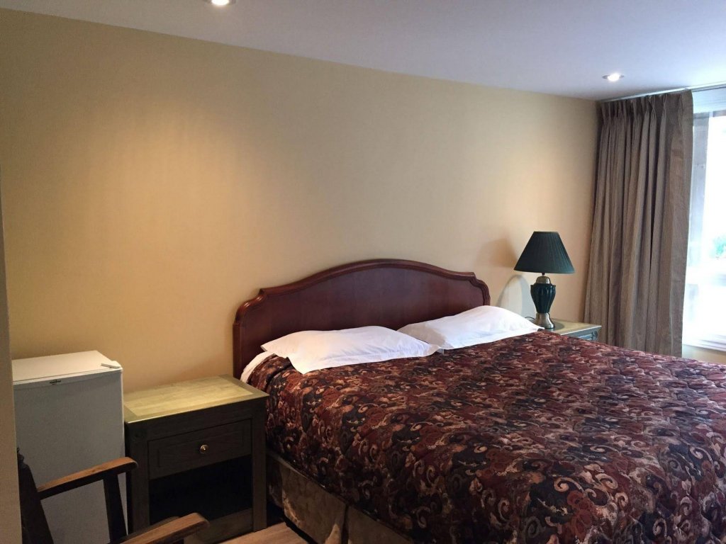 Фото Meaford Inn